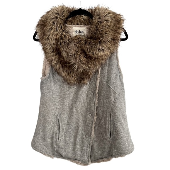Dylan by True Grit Gray Vest with Faux Fur Women’s Size M - Picture 1 of 10